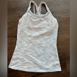 Lululemon gray tank